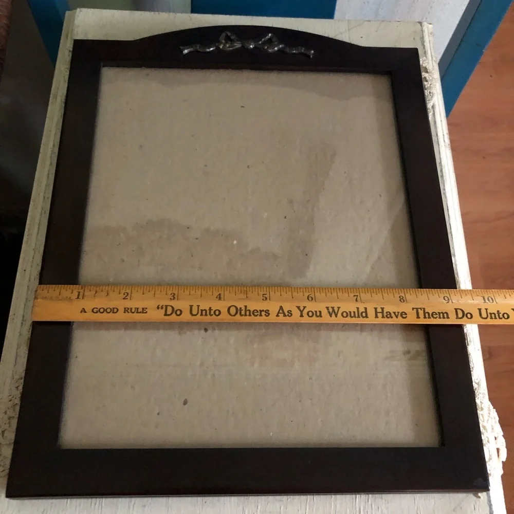 Vintage Wood Picture Frame w Easel Back